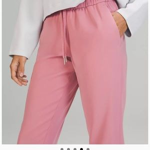 lululemon On the fly joggers 28”